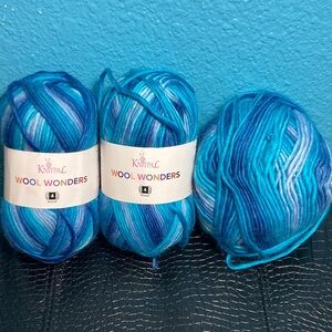 2 NEW + 1 KnitPal Wool Wonders 30% Australian Wool 70% Acrylic Variegated Blues
